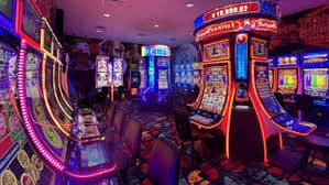 Layar utama aleksis17 dengan tampilan sportsbook dan slot online